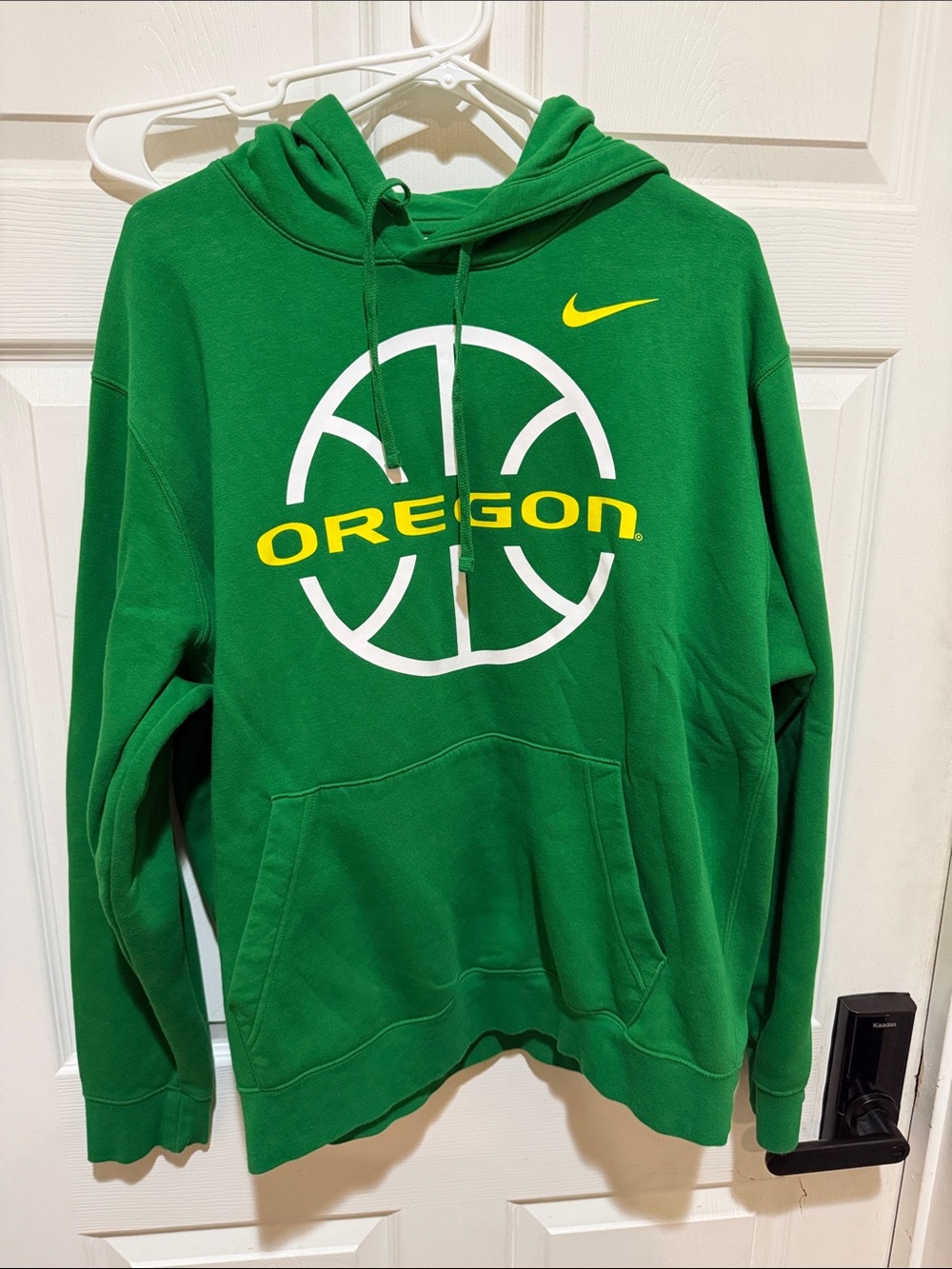 Nike Green Oregon Basketball Hoodie with Yellow Swoosh